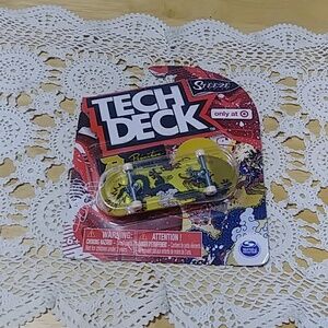 Tech Deck Primitive Steeze Spin Master Series Fingerboard Collectible, Rare